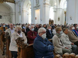 Diakonenweihe im Fuldaer Dom (Foto: Karl-Franz Thiede)